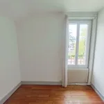 Maison de 12861 m² avec 6 chambre(s) en location à  CALUIRE ET CUIRE