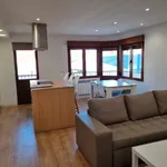 Alquilo 3 dormitorio apartamento de 71 m² en Gijón