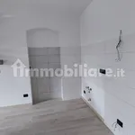 Affitto 2 camera appartamento di 70 m² in Turin