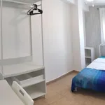 Rent 5 bedroom apartment in Seville