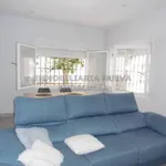 Rent 4 bedroom house of 330 m² in Córdoba