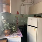 Affitto 4 camera appartamento di 85 m² in Savona