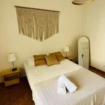 Rent a room in lisbon