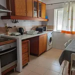 Rent 4 bedroom apartment in Setúbal