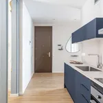 Rent 2 bedroom apartment of 82 m² in barcelona