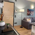 Rent 2 bedroom apartment of 50 m² in Milano