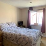 Rent 2 bedroom house in Kirklees