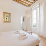 Rent 2 bedroom apartment of 44 m² in Paris