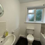 Rent 9 bedroom house in South East England