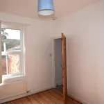 Rent 2 bedroom flat in East Midlands