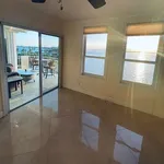 Rent 3 bedroom apartment of 239 m² in Sarasota