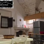 Affitto 1 camera casa di 43 m² in Ostuni