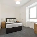 Rent 3 bedroom flat in Scotland