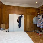 Rent a room in madrid