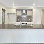 Rent 4 bedroom house in  Mickleham VIC 3064                        