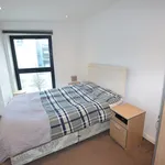 Rent 2 bedroom flat in Leeds