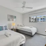 Rent 4 bedroom apartment in Coolum Beach