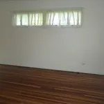 Rent 1 bedroom apartment in Greenslopes