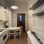 Rent 5 bedroom apartment of 147 m² in Milano