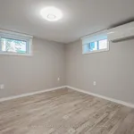 Rent 1 bedroom apartment of 53 m² in Barrie (Lakeshore)