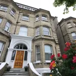 Flat to rent in Wilbury Road, Hove BN3