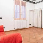 Rent 1 bedroom apartment of 85 m² in Bologna