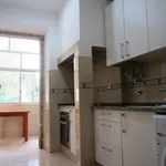 Rent 4 bedroom apartment in Lisbon