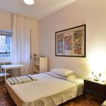 Rent a room of 130 m² in Roma