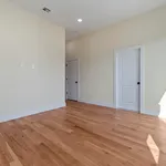 Rent 3 bedroom apartment in Jersey City