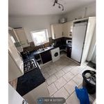 Rent 6 bedroom house in Wales