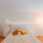 Rent 2 bedroom apartment of 65 m² in Turin