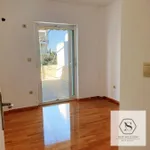 Rent 3 bedroom apartment of 124 m² in Alimos