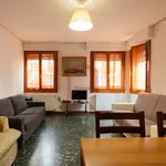 Rent 2 bedroom apartment of 76 m² in Venezia