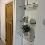 Rent 1 bedroom apartment in Bristol