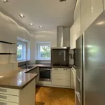 Rent 6 bedroom house of 262 m² in Vienna