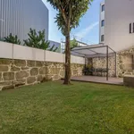 Rent 1 bedroom apartment in Porto