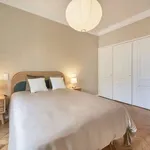 Rent a room in lisbon