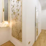 Rent 2 bedroom apartment of 60 m² in Florence