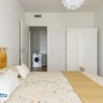 Affitto 2 camera casa di 60 m² in Milan