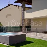 Rent 5 bedroom house of 212 m² in Manerba del Garda