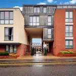 Rent 3 bedroom apartment in South East England