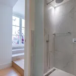 Rent 1 bedroom apartment of 60 m² in Lisbon