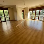 Rent 4 bedroom apartment of 140 m² in İstanbul