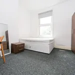 Rent 7 bedroom house in Leeds