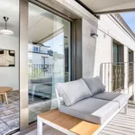 Rent 2 bedroom apartment of 721 m² in Zurich