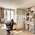 Appartement de 89 m² avec 5 chambre(s) en location à BRON