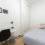 Rent a room of 90 m² in madrid