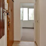 Rent 3 bedroom apartment in Prague