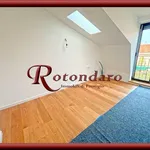 Rent 4 bedroom apartment of 75 m² in Milano