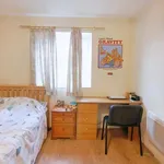 Rent 3 bedroom flat in East Of England